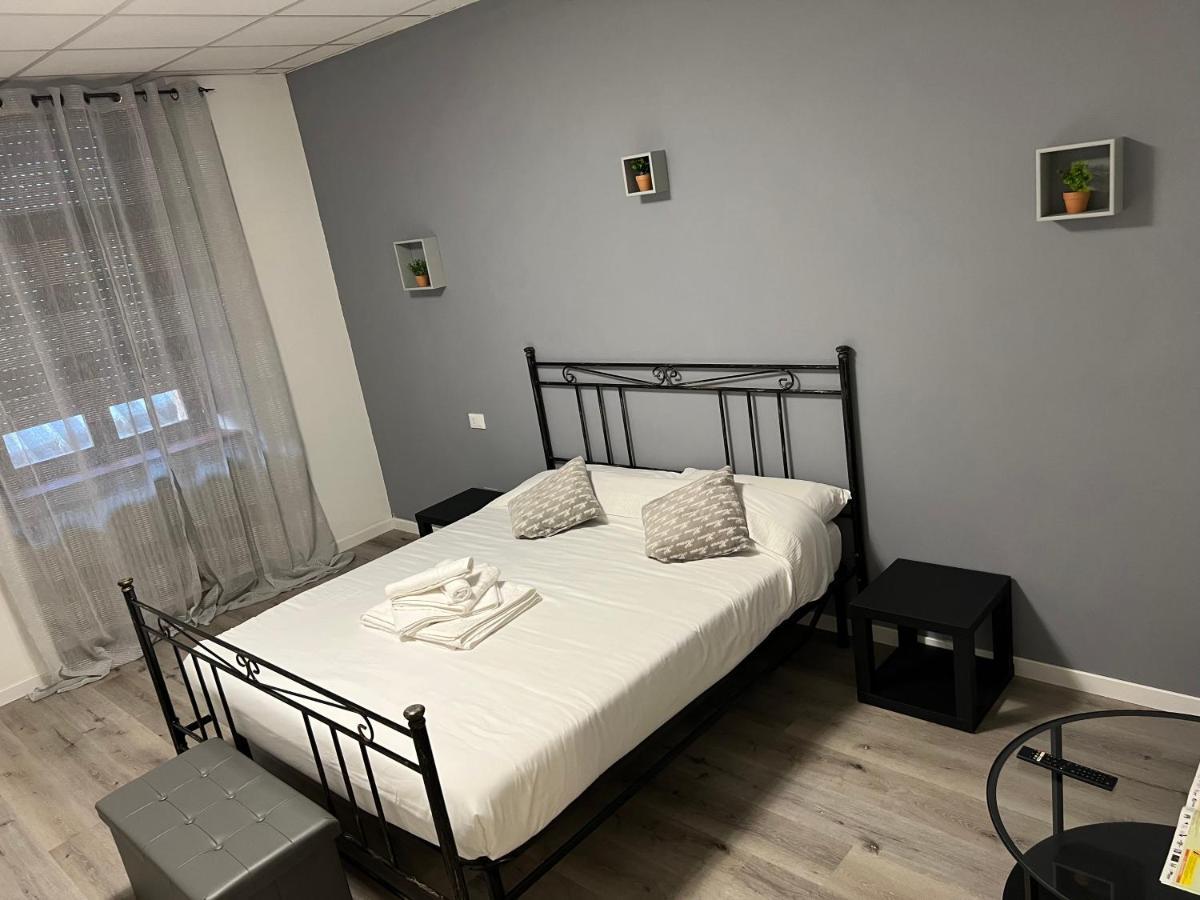 B&B Clesio & Residence Buonconsiglio Apartments เตรนโต ภายนอก รูปภาพ