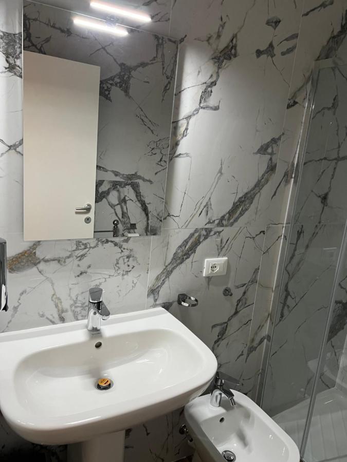B&B Clesio & Residence Buonconsiglio Apartments เตรนโต ภายนอก รูปภาพ